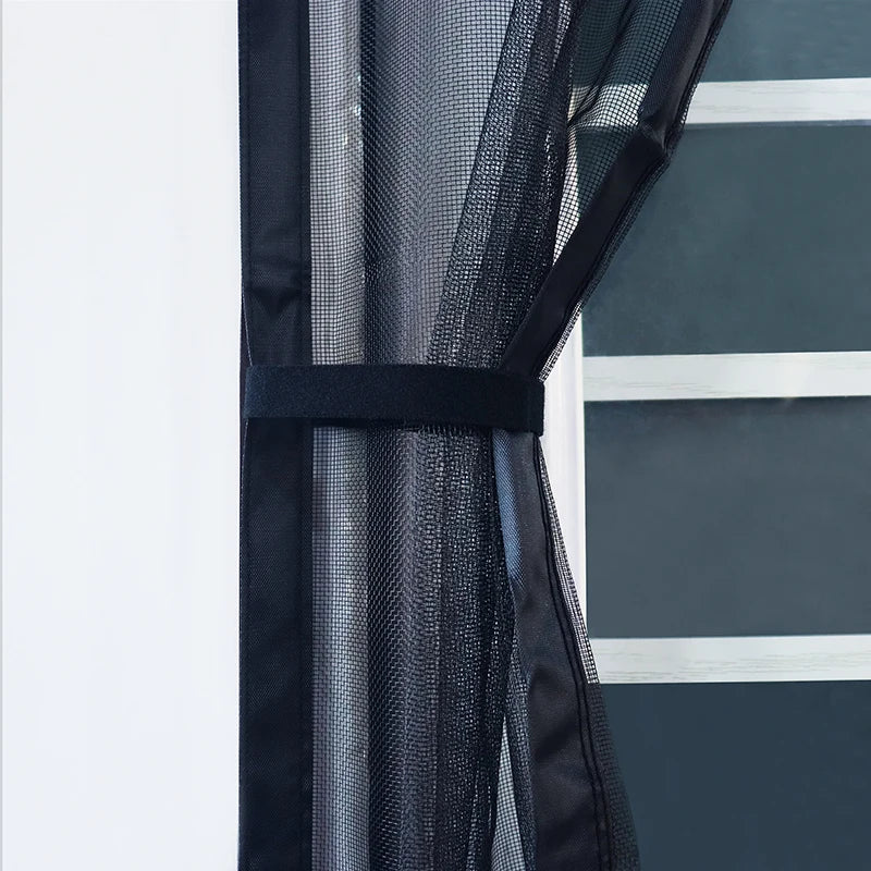 Magnetic Screen Door – Hands-Free Mesh Door That Keeps Bugs Out